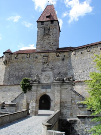The entrance gate and Bulgarians' Tower
